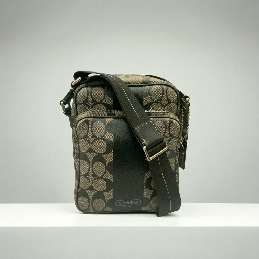 Coach Heritage Stripe Flight Shoulder Bag